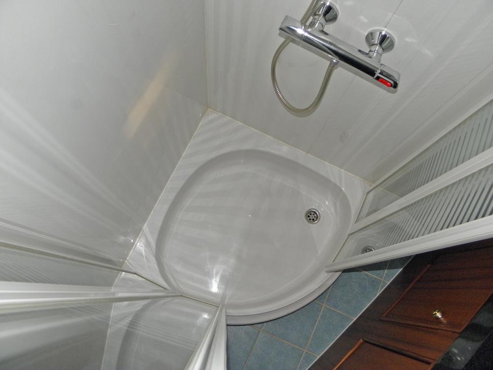 Vorschiff, Innenausstattung